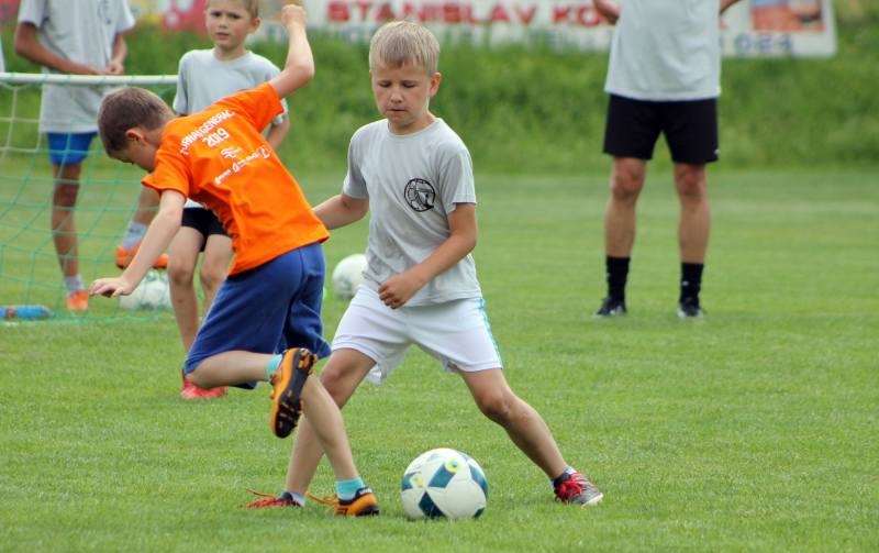Foto: Fotbalovou sezonou v Suchdole zakončil pátý ročník „Turnaje generací“