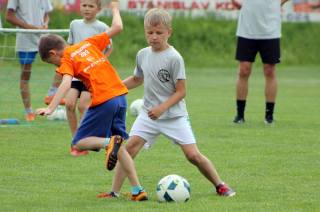 Foto: Fotbalovou sezonou v Suchdole zakončil pátý ročník „Turnaje generací“