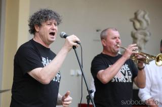 Na festiválku „Dožínky“ ve Velkém Oseku zahraje hned několik kapel