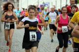 20190810110455_IMG_2950: Foto: Na start Dačického dvanáctky se postavilo přes tři stovky běžců!