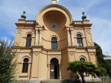 20190826090649_3: Foto, video: V čáslavské synagoze v sobotu začala výstava Kláry Horáčkové „Kameny času Izraele“