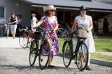 20190831153127_5G6H2719: Foto: Letní prázdniny zakončili ze sedel historických bicyklů, letos si připomněli Závod míru!