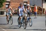 20190831153131_5G6H2844: Foto: Letní prázdniny zakončili ze sedel historických bicyklů, letos si připomněli Závod míru!