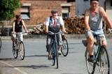 20190831153131_5G6H2849: Foto: Letní prázdniny zakončili ze sedel historických bicyklů, letos si připomněli Závod míru!
