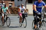 20190831153132_5G6H2867: Foto: Letní prázdniny zakončili ze sedel historických bicyklů, letos si připomněli Závod míru!