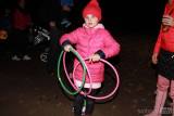 20191031194828_IMG_5464: Foto: Halloweenský večer si děti užily při procházce tajemným parkem Vodranty v Čáslavi