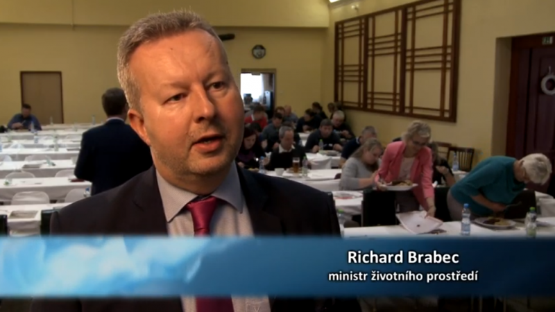 Video: Starostové hovořili o domácích čistírnách odpadních vod, dorazil i ministr životního prosředí Richard Brabec