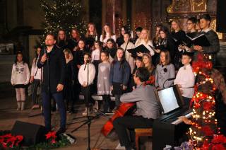 Foto: Pěvecké sbory Muscina a Koťata vystoupily na Vánočním koncertu s Josefem Vágnerem