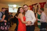 20200125124528_DSC_0749: Foto: V Tupadlech se v pátek večer sešli na „Dřeváckém plese“