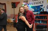 20200125124533_DSC_0801: Foto: V Tupadlech se v pátek večer sešli na „Dřeváckém plese“