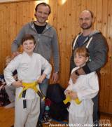 20200227162356_ZA_VA57: VAKADO, závody - děti s rodiči - Aktivní začátek roku 2020 ve škole karate VAKADO: Ze zkoušek rovnou na závody!