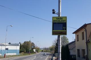 V Čáslavi rozšíří informativní měření rychlosti na příjezdových komunikacích do města