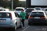 20200531230334_5G6H7835: Promítání mobilního autokina si vychutnali také diváci v Kutné Hoře!