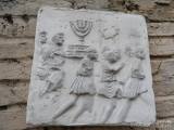 20200604212304_rim_synagoga395: Artefakty v římském ghettu - Po stopách záhadného „Syndromu K" z Čáslavi do Říma