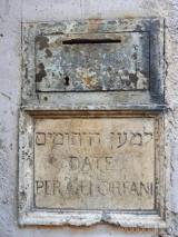 20200604212305_rim_synagoga410: Artefakty v římském ghettu - Po stopách záhadného „Syndromu K" z Čáslavi do Říma