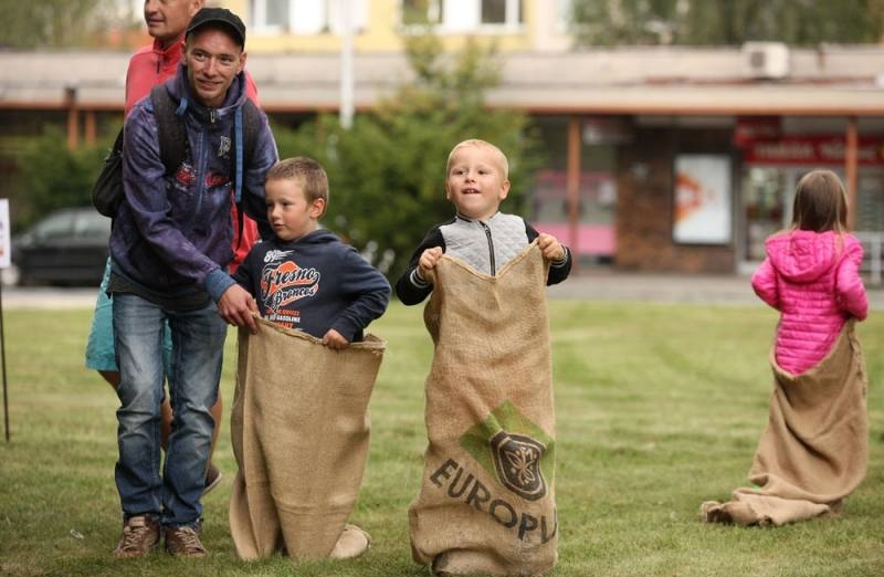 Foto: Kutnohorský Osadní výbor Hlouška připravil pro děti „Loučení s létem“
