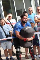 20200914223359_kosice473: Profesionální strongman Zdeněk Vávra zvítězil v soutěži „Košický strongman 2020“!