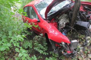 Dopravní nehoda na silnici na Hořany si vyžádala lehká zranění