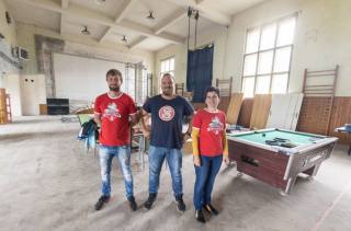 Pomozme dobrovolníkům z Velkého Oseku s rekonstrukcí sokolovny