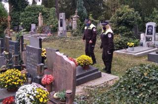 Kontroly hřbitovů strážníky Městské policie Kolín v období Památky zesnulých