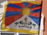 20210310210512_7: Tibetská vlajka zavlála také nad čáslavskou radnicí
