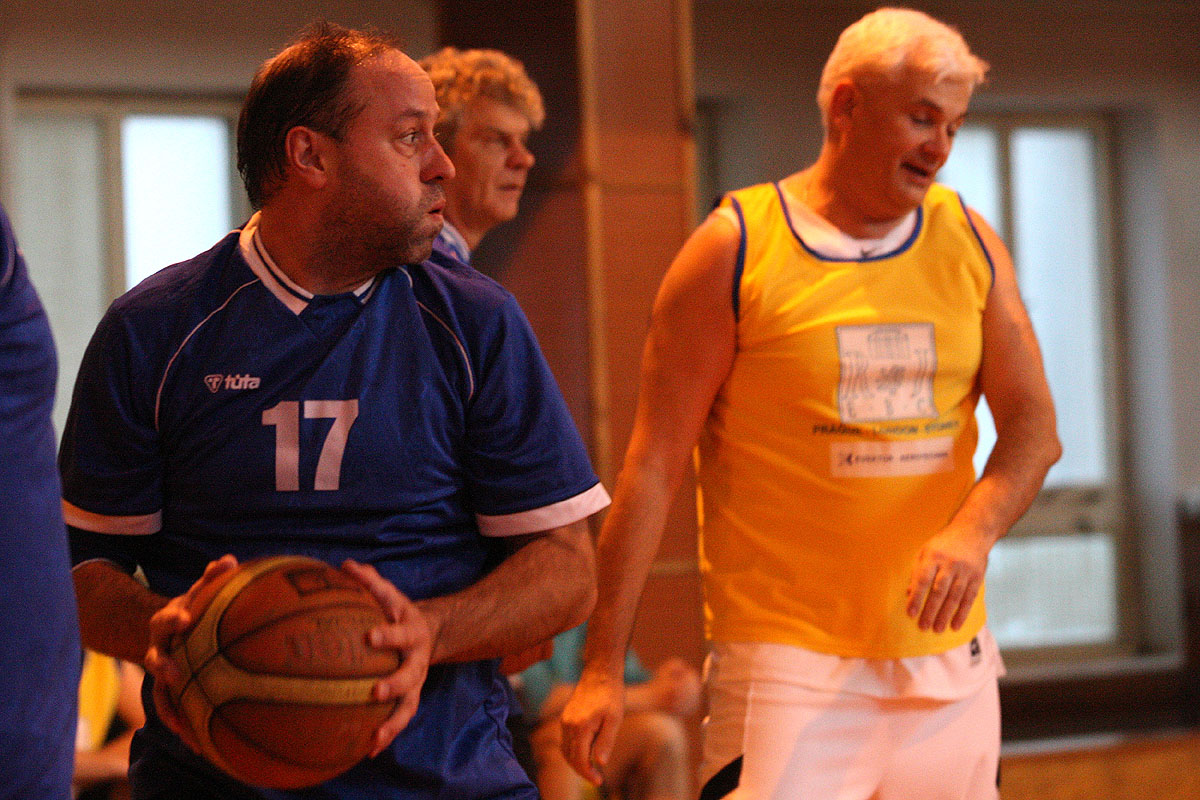 Na palubovku se vrátili bývalí basketbalisté Kutné Hory, sehráli přátelský zápas s Mělníkem
