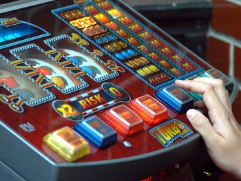 Kutnohorští radní zbrojí proti hazardu, provoz zařízení chtějí omezit na pár hodin denně 