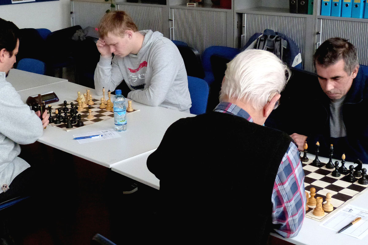 Šachisté Jiskry zvítězili v posázavském derby nad céčkem Kavalieru Sázava