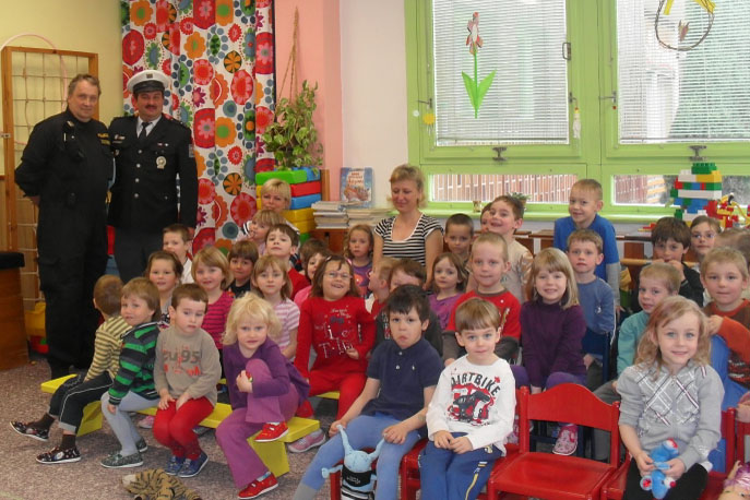 Kutnohorští předškoláci ve školce v Opletalově ulici naslouchali policistům