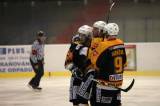 5G6H8418: Foto: Hokejisté Kutné Hory prohráli v prodloužení v derby s Nymburkem