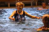 5G6H0481: Foto: V kutnohorském bazénu pod vedením Karly Fialové utužili fyzickou kondici