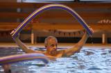 5G6H0551: Foto: V kutnohorském bazénu pod vedením Karly Fialové utužili fyzickou kondici
