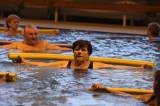 5G6H0591: Foto: V kutnohorském bazénu pod vedením Karly Fialové utužili fyzickou kondici