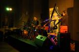 5g6h2531: Foto, video: V refektáři GASK vystoupili bubeník Donald Hay a harfenistka Mary McMaster