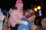 IMG_1370: Video: V Čáslavi rozsvítili vánoční strom, na náměstí dorazily stovky lidí