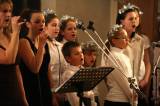 5G6H6394: Vánoční koncert v refektáři GASKu připravil soubor Marcely Radoměřské