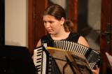 5G6H7163: Akordeonový soubor vystoupil s Vánočním koncertem v klášteru sv. Voršil