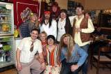 5G6H9375: Foto: V Křeseticích si na Silvestra dali sraz Hippies, večírek se rozjel ve velkém stylu