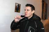 5g6h0436: Kutnohorští vinaři začali ručně lisovat letošní slámové víno