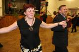 5G6H0362: Foto: Taneční pro dospělé skončily spojeným společenským večerem všech kurzů