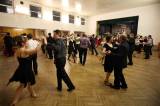 5g6h0407: Foto: Taneční pro dospělé skončily spojeným společenským večerem všech kurzů