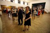 5G6H0442: Foto: Taneční pro dospělé skončily spojeným společenským večerem všech kurzů