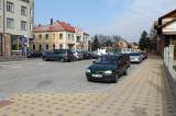 img_9855: Parkoviště před budovou Českých drah v Čáslavi již slouží veřejnosti