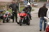5G6H5108: Foto: Royal Riders zahájili motorkářskou sezonu mezi vločkami sněhu