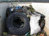 kontajner2: Tupadelští myslivci znovu vyčistili černou skládku v lokalitě Bambousek u Čáslavi
