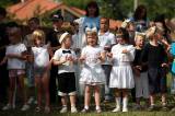 5G6H6364: Předškoláci a školáci se rozloučili na tradiční zahradní slavnosti v Křeseticích
