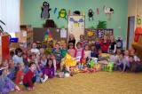 skolka1: Fenka Boženka navštívila děti v čáslavské Mateřské škole Masarykova