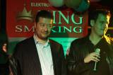 5G6H4404: Foto: K prvním narozeninám firmě King Smoking gratulovala řada celebrit