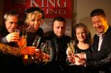 5G6H4454: Foto: K prvním narozeninám firmě King Smoking gratulovala řada celebrit