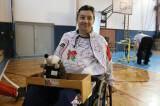5G6H6762: Stříbrný paralympionik Leoš Lacina navštívil děti v Základní škole Jana Palacha